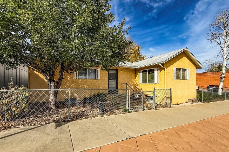 241 Main St, Mead, CO for sale - Building Photo - Image 1 of 11