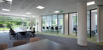 1410 Waterside Dr, Reading for lease Building Photo- Image 2 of 20