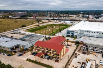 13611 Rankin Cor W, Houston, TX - AERIAL  map view