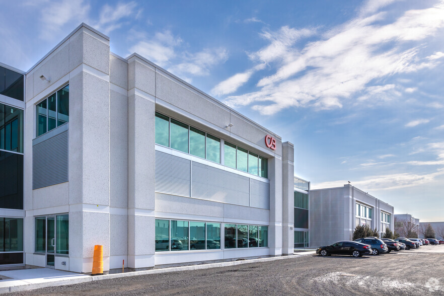 922-926 St Jacques Paschini, Bois-des-filion, QC for lease - Building Photo - Image 3 of 10