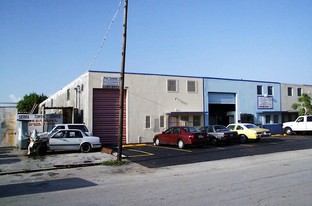 1690-1732 W 32nd Pl, Hialeah FL - Warehouse