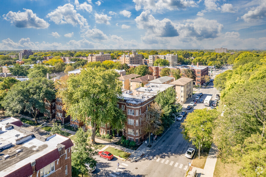 6700 S Clyde Ave, Chicago, IL for sale - Aerial - Image 3 of 5