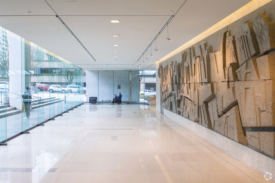 808-888 Nelson St, Vancouver, BC for lease - Lobby - Image 3 of 6