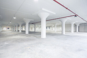 521 W 57th St, New York, NY for lease Interior Photo- Image 2 of 6