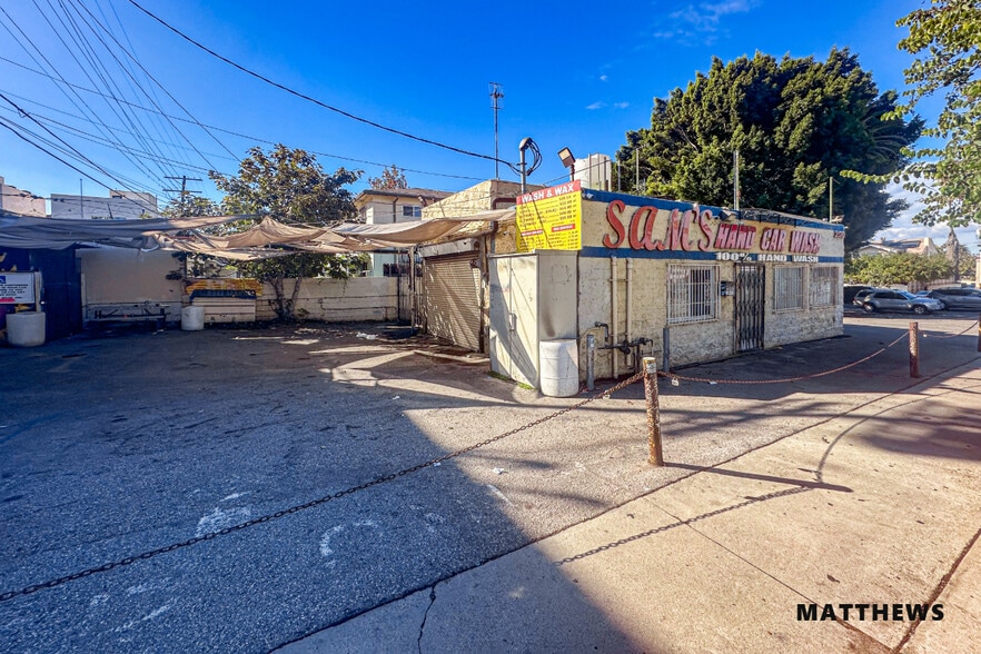 2570 Beverly Blvd, Los Angeles, CA for lease - Building Photo - Image 2 of 3