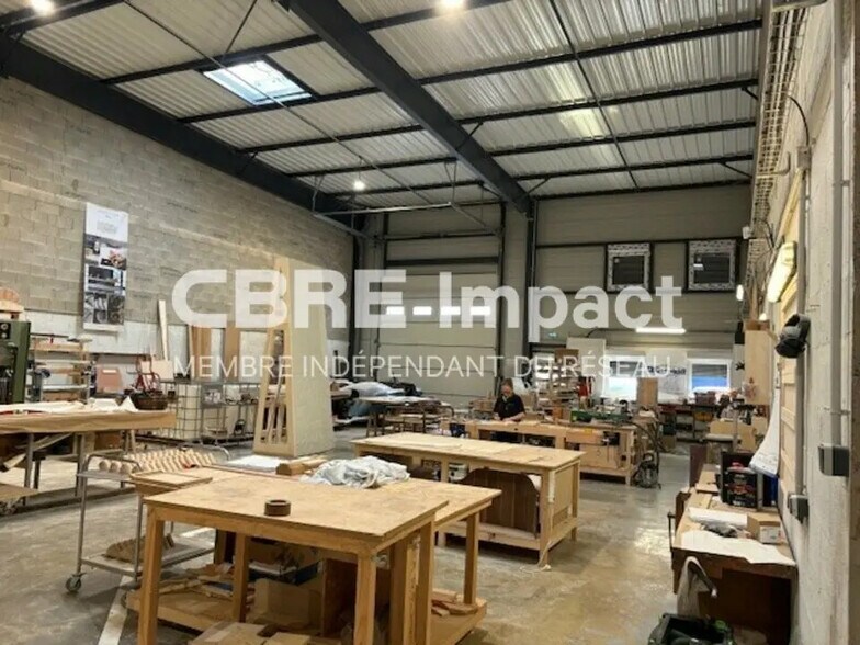 Flex in Cernay-lès-Reims for lease - Interior Photo - Image 2 of 10