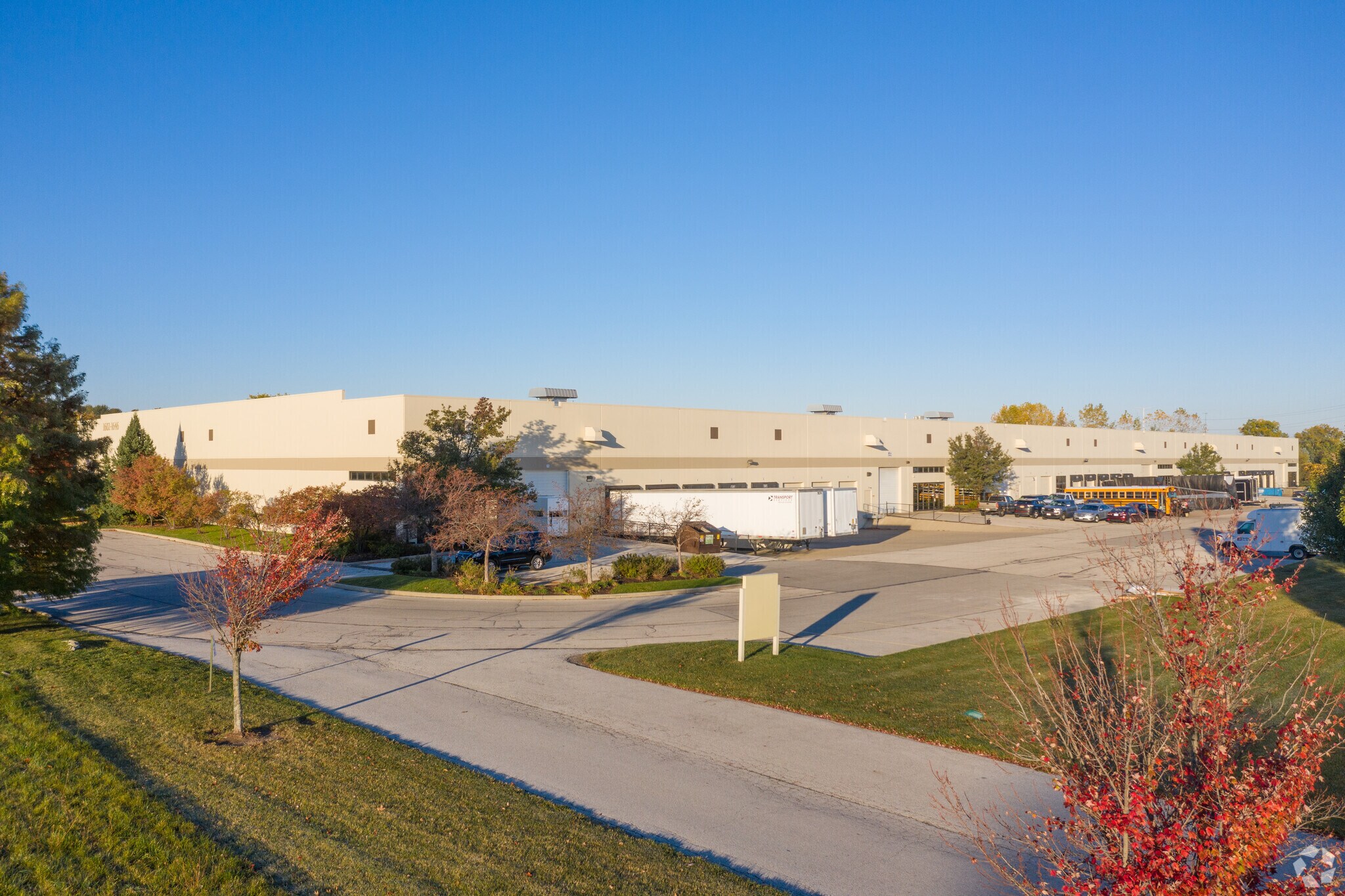 1602-1646 Holland Rd, Maumee, OH for sale Primary Photo- Image 1 of 1