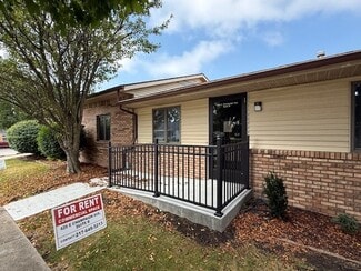 More details for 426 E Champaign Ave, Rantoul, IL - Retail for Lease