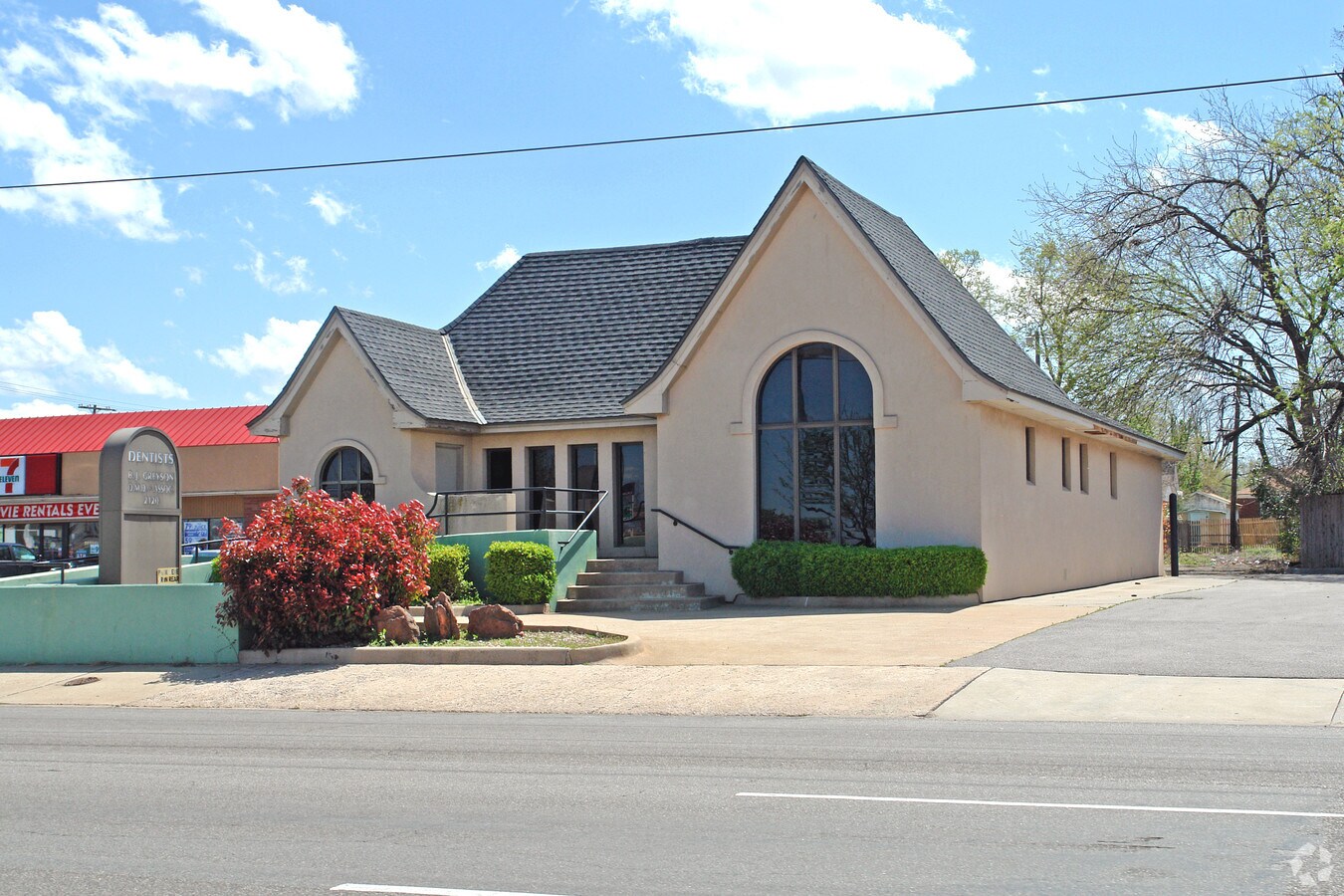 2217 nw 23rd st