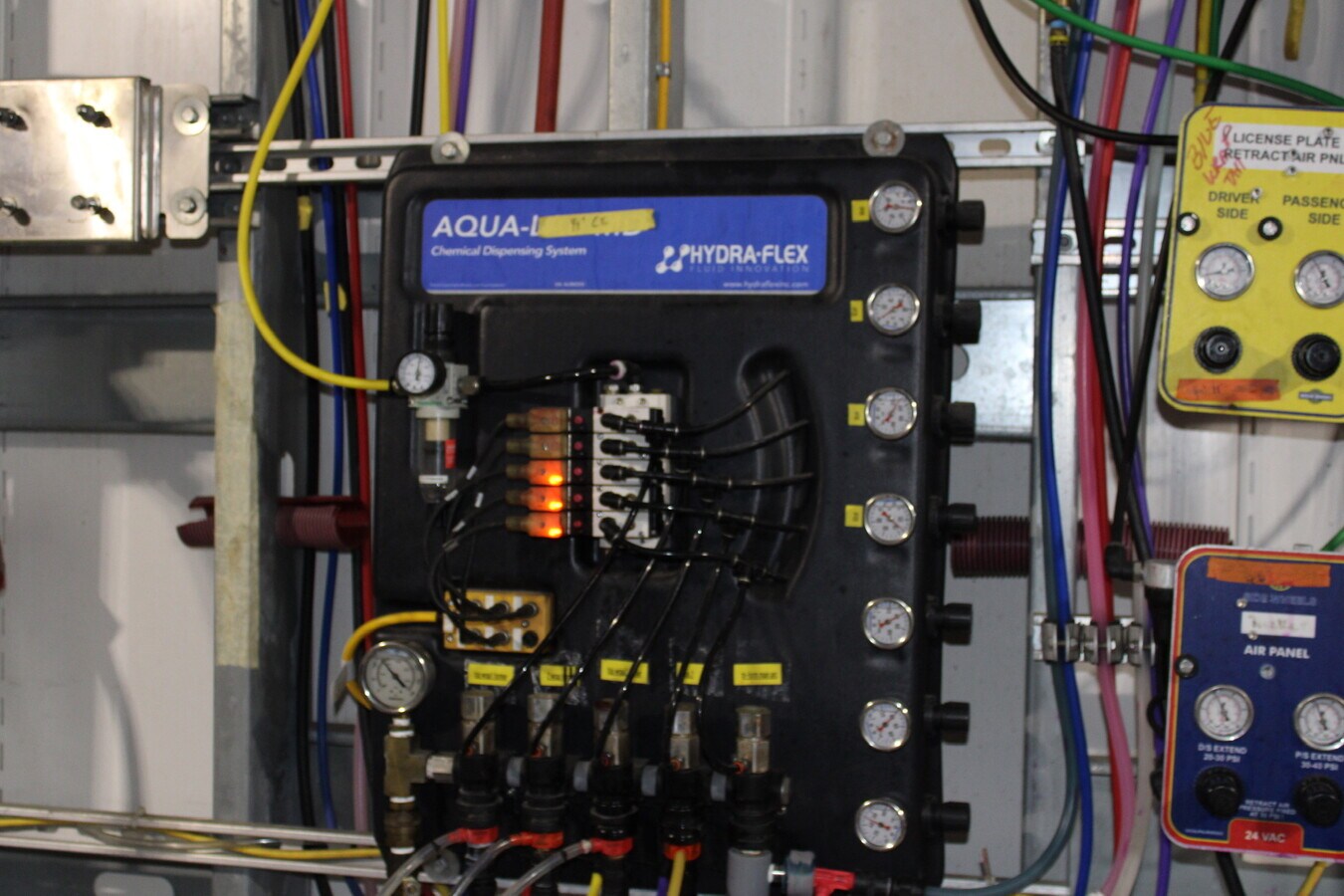 1611 S Highland Ave, Jackson, TN 38301 Auto Clean Express Car Wash