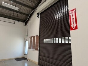 985 E San Carlos Ave, San Carlos, CA for lease Interior Photo- Image 2 of 8