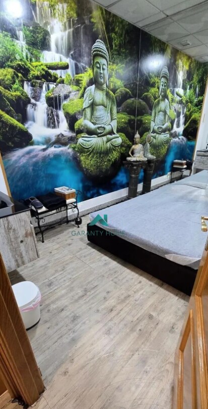 Retail in Fuenlabrada, Madrid for lease Interior Photo- Image 1 of 5