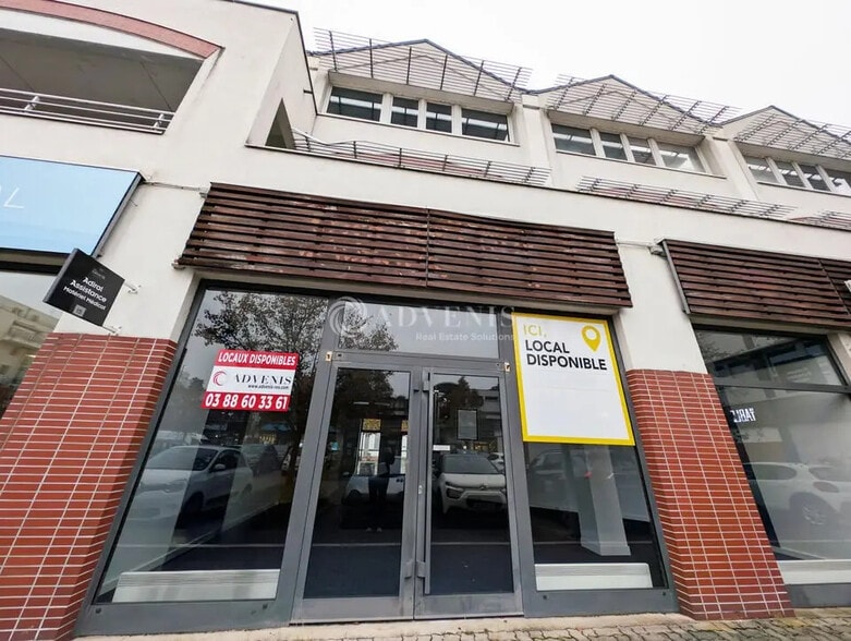 Retail in Illkirch-Graffenstaden for lease - Building Photo - Image 2 of 6