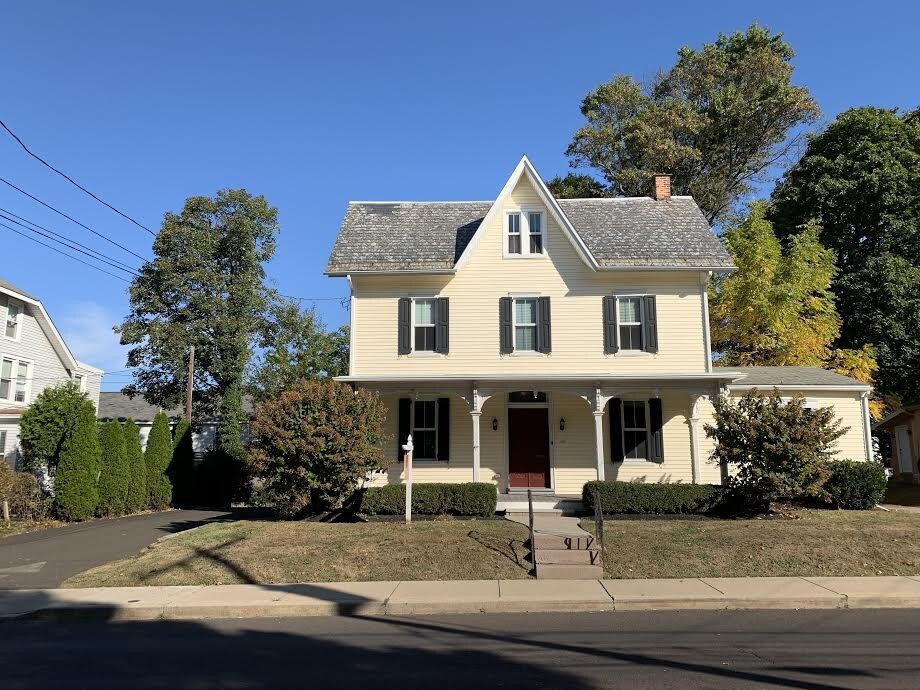 67 Byberry Rd, Hatboro, PA 19040