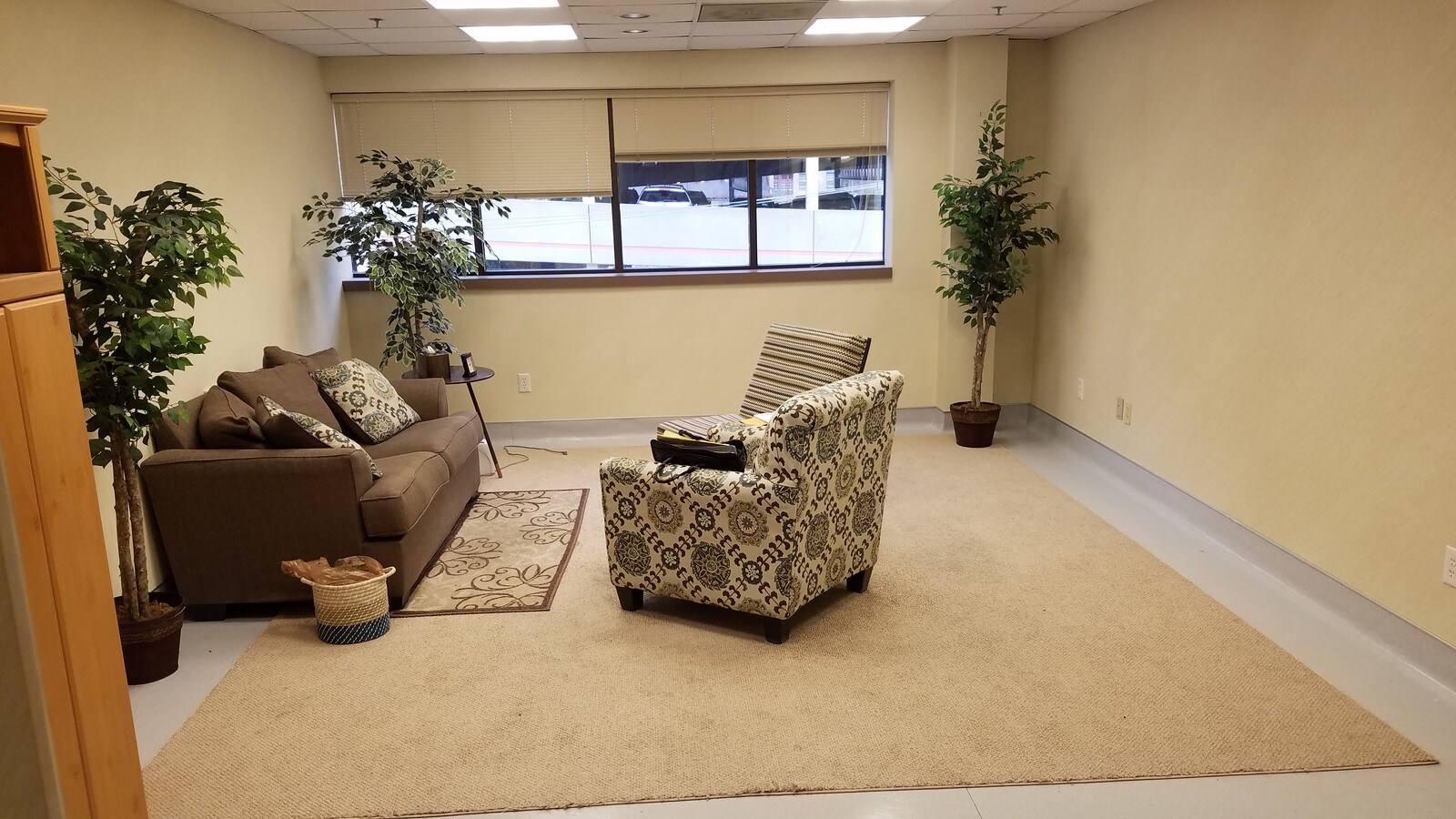 475 Irving Ave, Syracuse, NY 13210