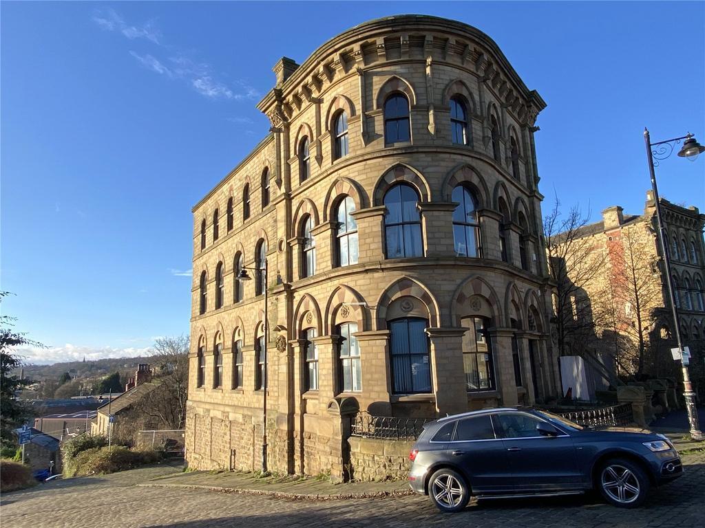 40 Station Rd, Batley for sale Building Photo- Image 1 of 12