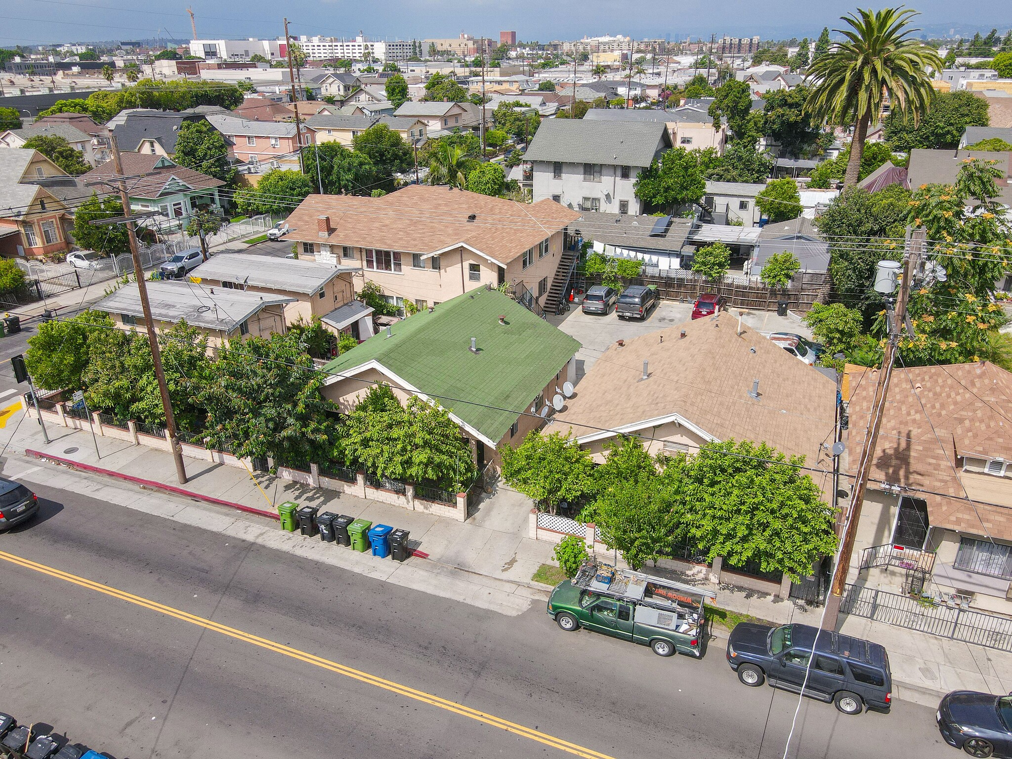 2915 Maple Ave, Los Angeles, CA for sale Building Photo- Image 1 of 1