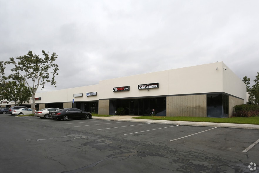 12114-12136 Severn Way, Riverside, CA for lease - Primary Photo - Image 1 of 4