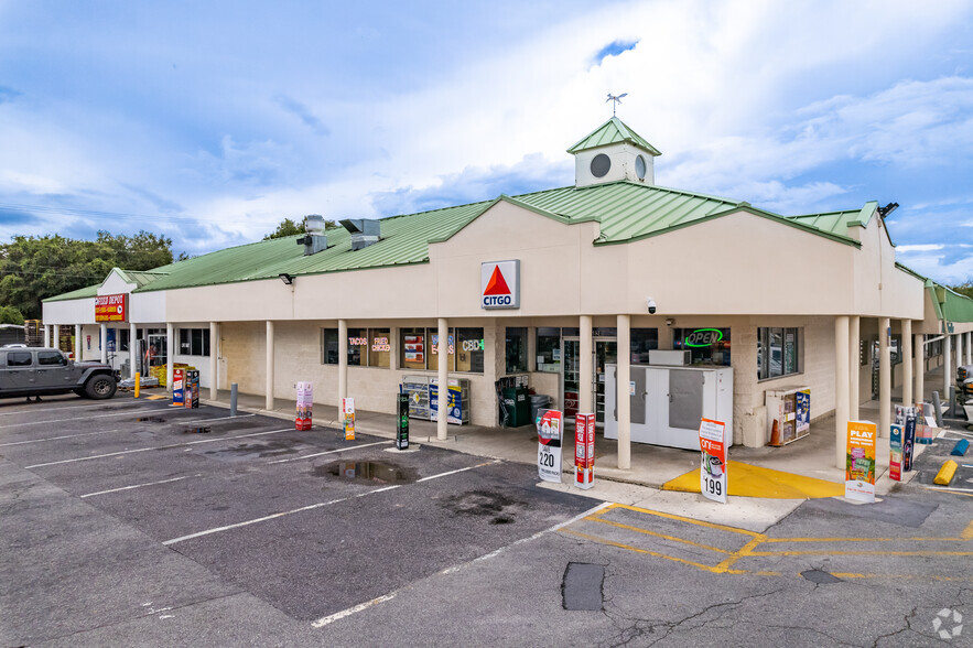 16824 Gunn Hwy, Odessa, FL for lease - Primary Photo - Image 1 of 5