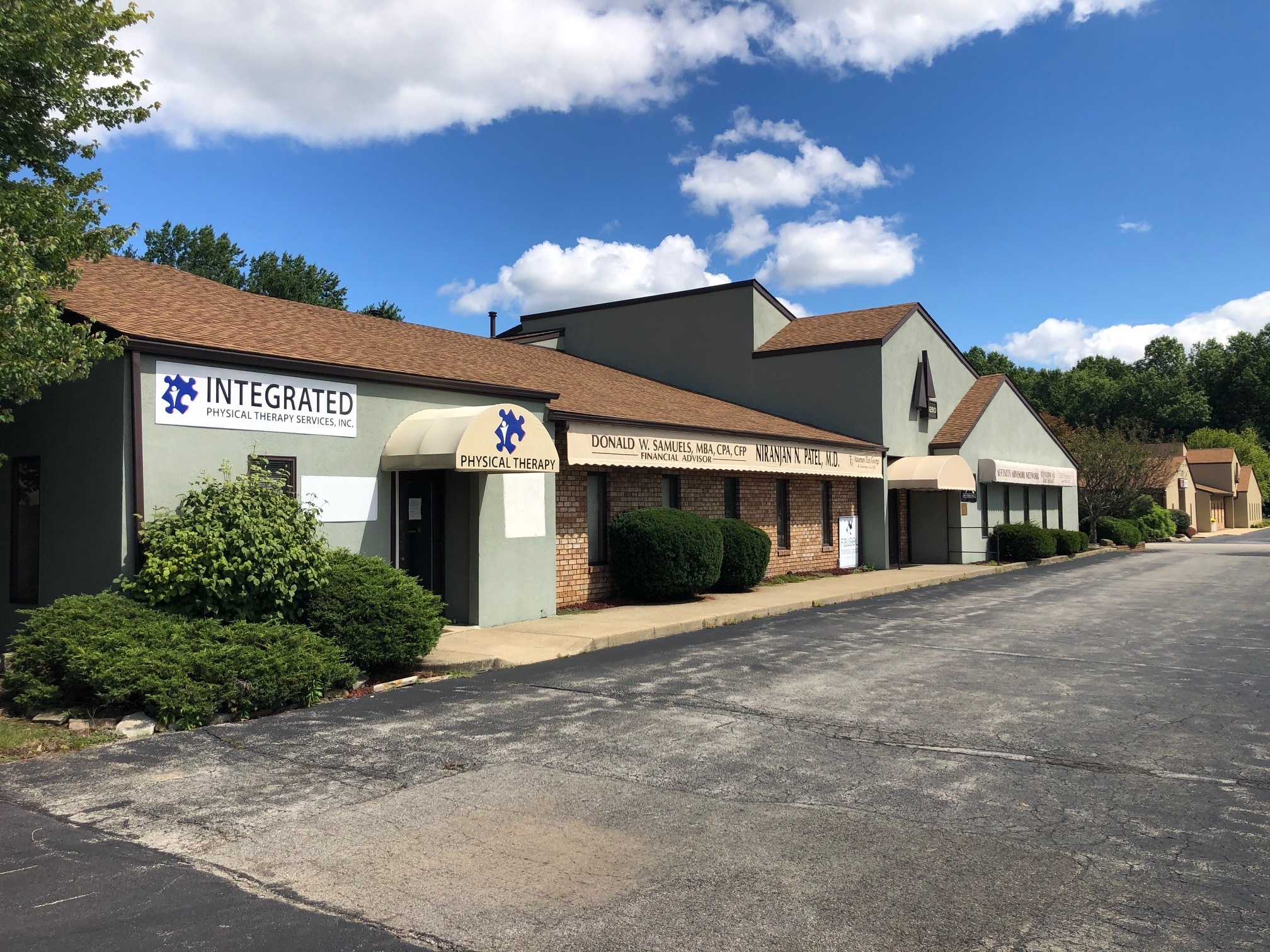 1280 Boardman Canfield Rd, Boardman, OH for lease Building Photo- Image 1 of 10