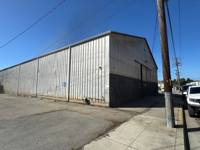 347 Locust St, Watsonville, CA for lease - Building Photo - Image 3 of 5