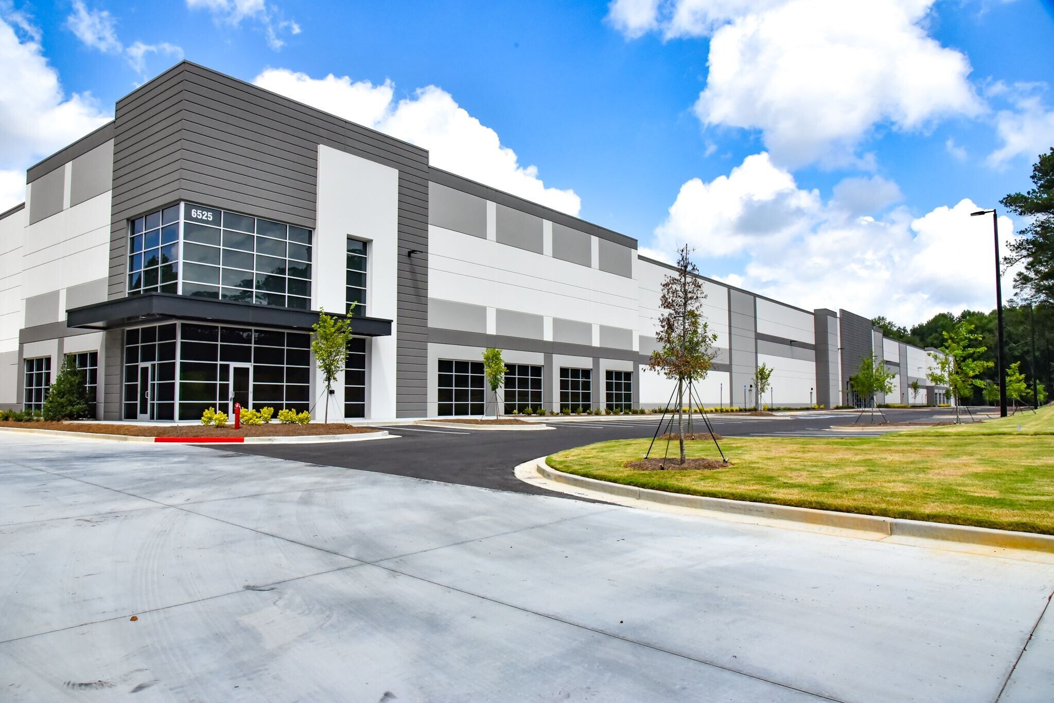 6525 Mall Blvd, Union City, GA for sale Building Photo- Image 1 of 1