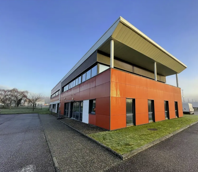 53 Route De Rombas, Woippy for lease - Primary Photo - Image 1 of 2