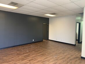 2429-2458 Walnut Ridge St, Dallas, TX for lease Interior Photo- Image 1 of 11