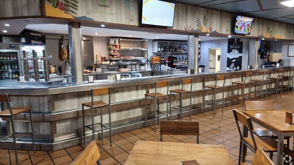 Retail in Cervera del Llano, Cuenca for sale - Interior Photo - Image 1 of 1