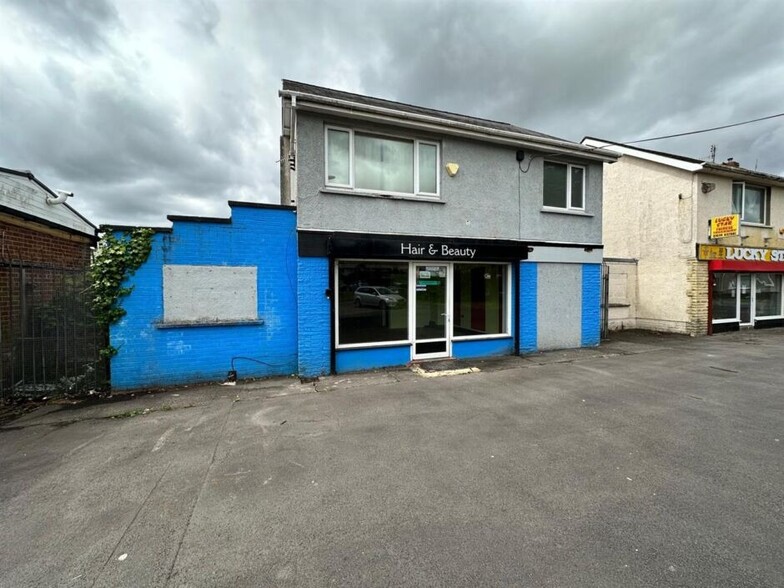 4 Heol Llwynon, Neath for lease - Primary Photo - Image 1 of 1