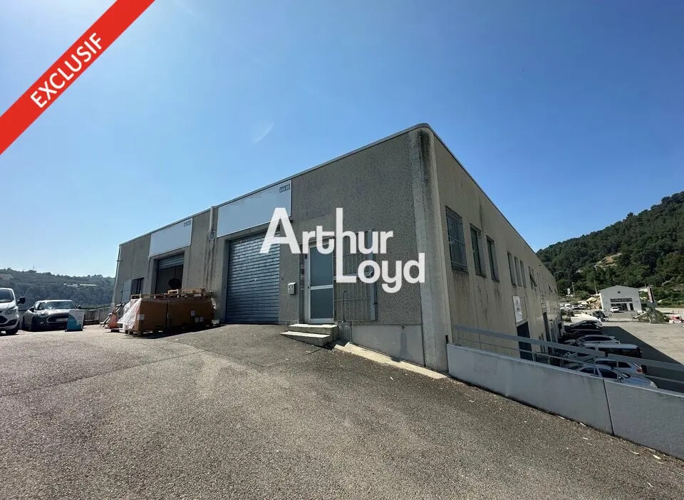 Office in Saint-Jeannet for lease Building Photo- Image 1 of 9