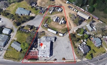 1175 W Main St, Riverhead, NY - aerial  map view - Image1