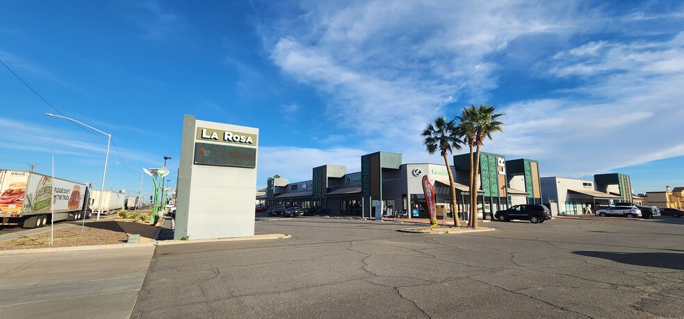 Cole Rd Retail Portfolio portfolio of 2 properties for sale on LoopNet.com - Primary Photo - Image 1 of 2