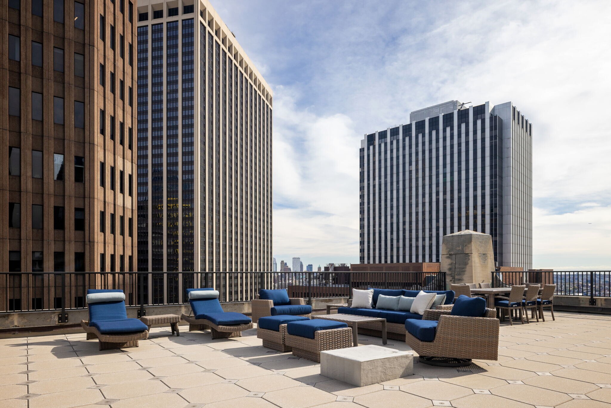 90 Broad St, New York, NY 10004 Select Office Suites FiDi