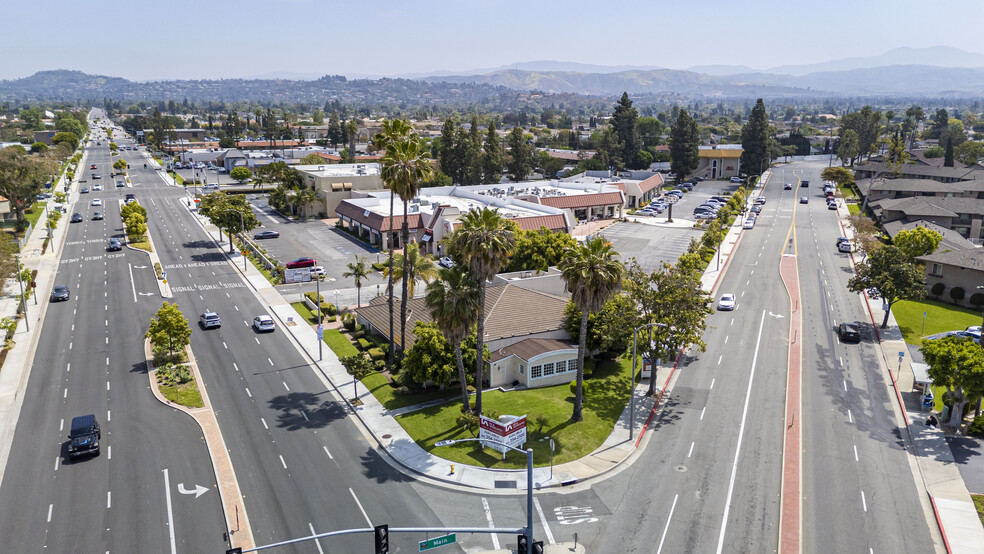 13612 Newport Ave, Tustin, CA for lease - Building Photo - Image 2 of 9