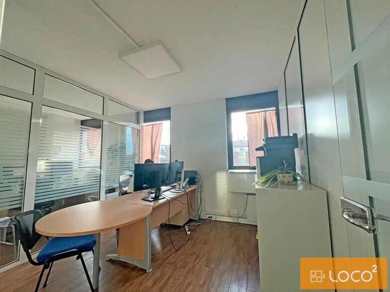 81 Boulevard Lazare Carnot, Toulouse for lease - Interior Photo - Image 2 of 4