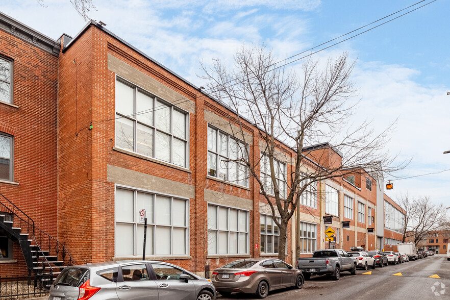 4760 Rue Acorn, Montréal, QC for lease - Building Photo - Image 1 of 26