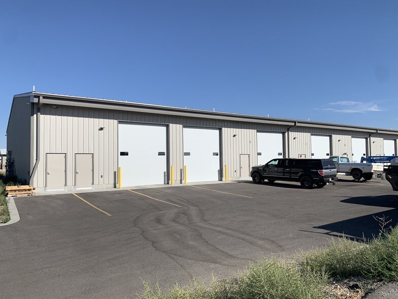 2728 E 14 N, Ammon, ID for sale - Building Photo - Image 1 of 1