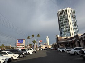 Flamingo Arville Plaza - Bar