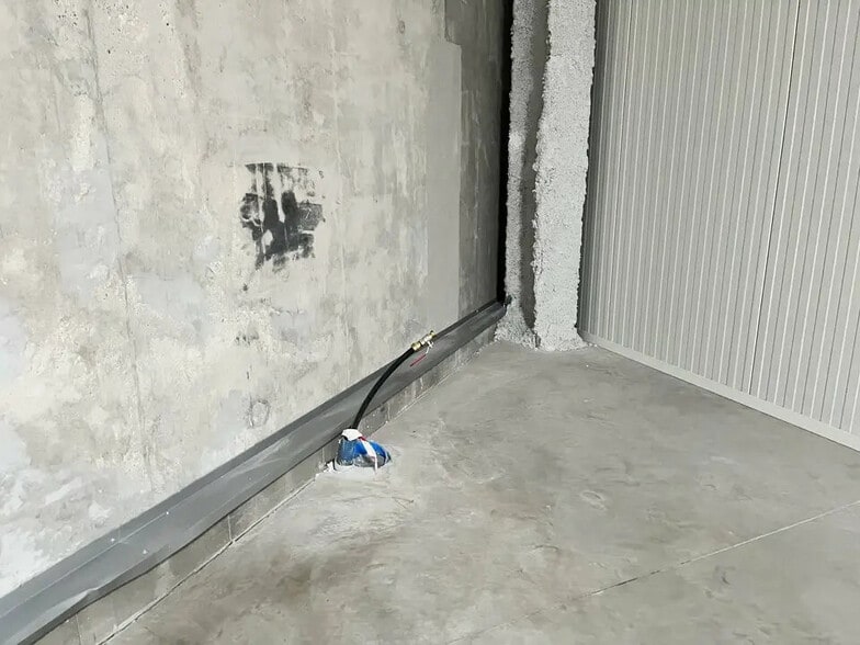 2 Avenue De L'Energie, Bischheim for lease - Interior Photo - Image 3 of 34