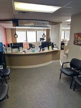 925 Stevens Dr, Richland, WA for lease Interior Photo- Image 2 of 8