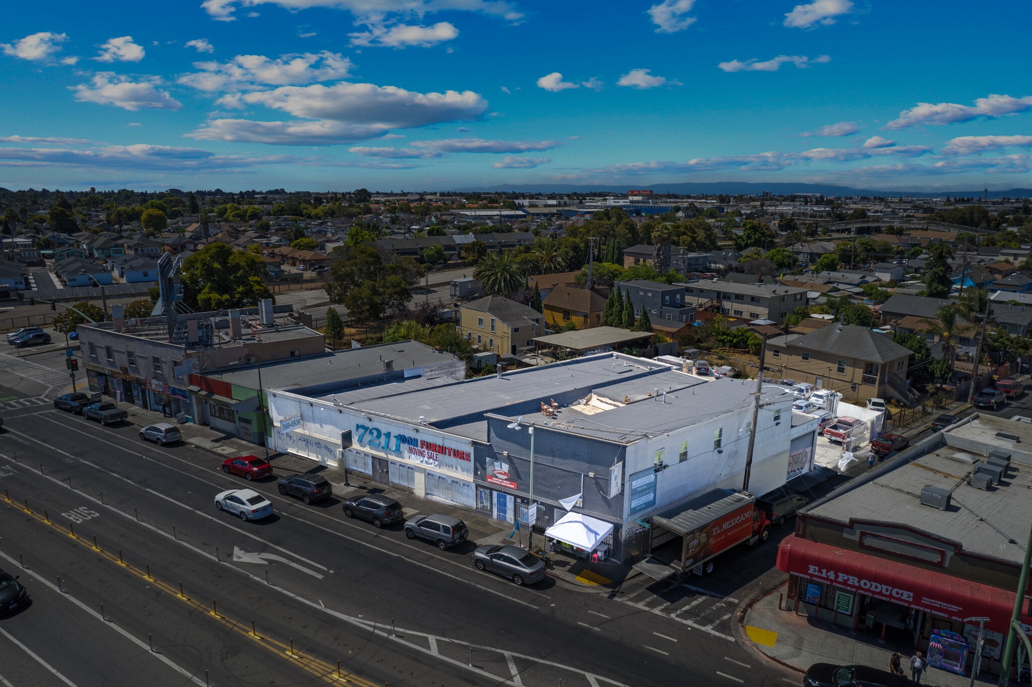 7201 International Blvd Blvd, Oakland, CA for sale Building Photo- Image 1 of 11