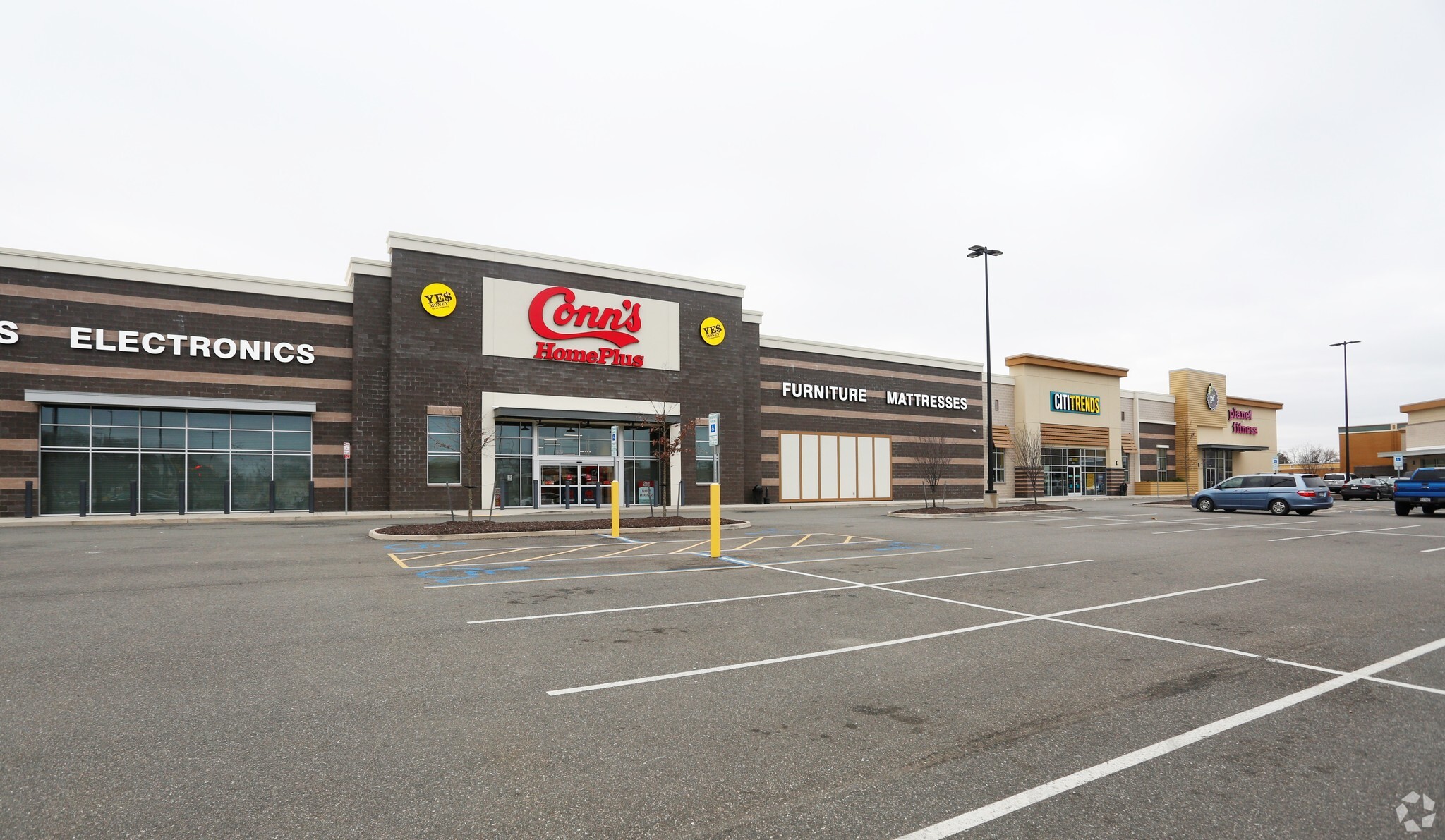 4869-4919 Nine Mile Rd, Richmond, VA for lease Primary Photo- Image 1 of 5