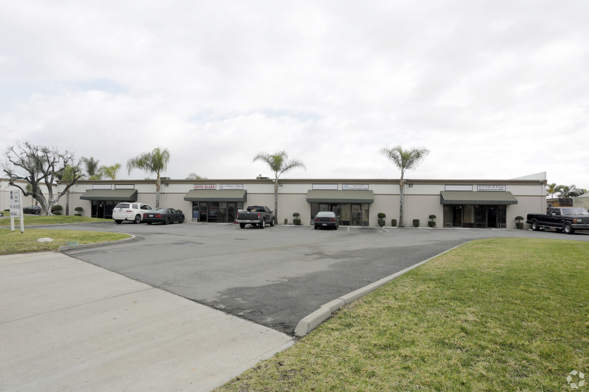 930 S Placentia Ave, Placentia, CA for lease Primary Photo- Image 1 of 5