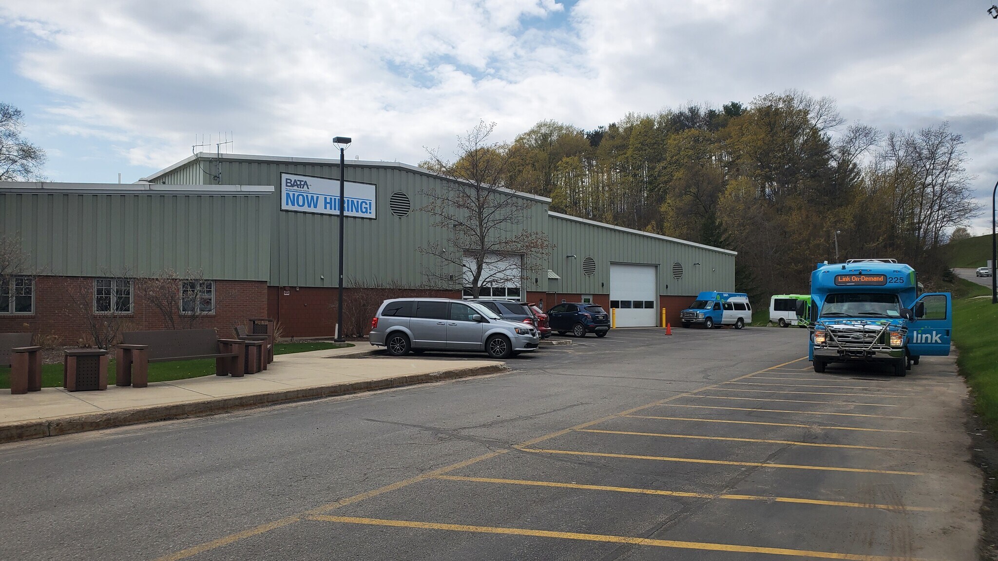 3233 Cass Rd, Traverse City, MI for sale Primary Photo- Image 1 of 1