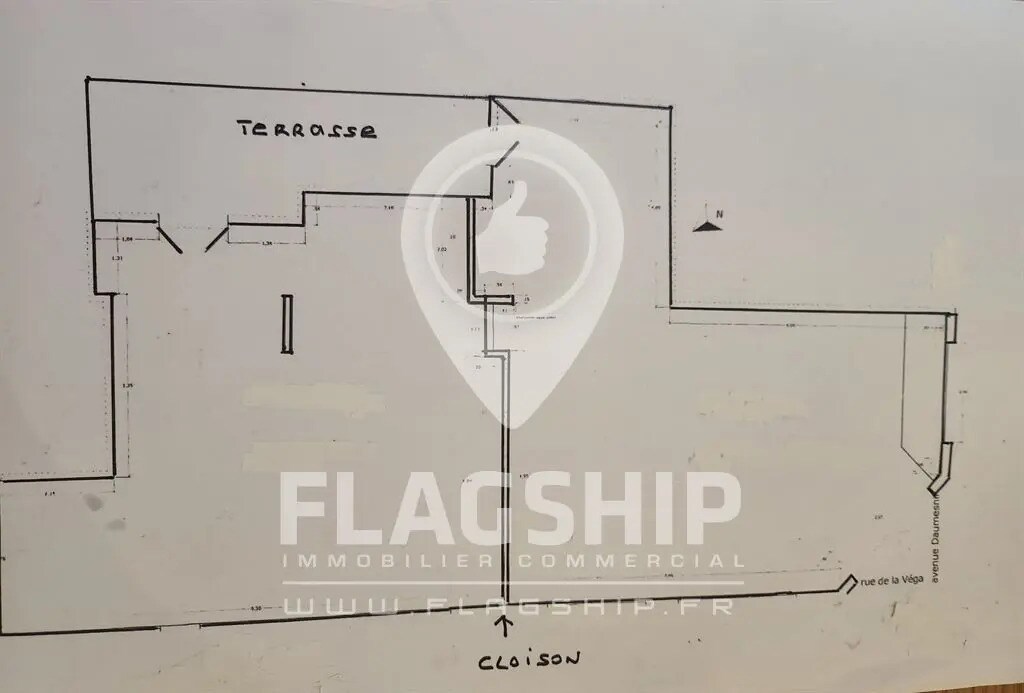Retail in Paris for sale Floor Plan- Image 1 of 2