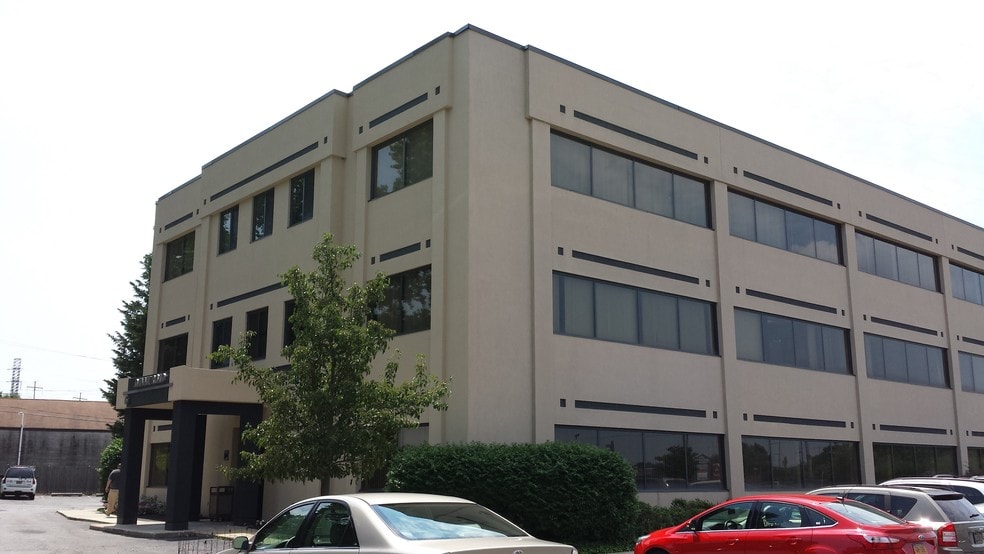 6 Denny Rd, Wilmington, DE for lease - Building Photo - Image 1 of 8