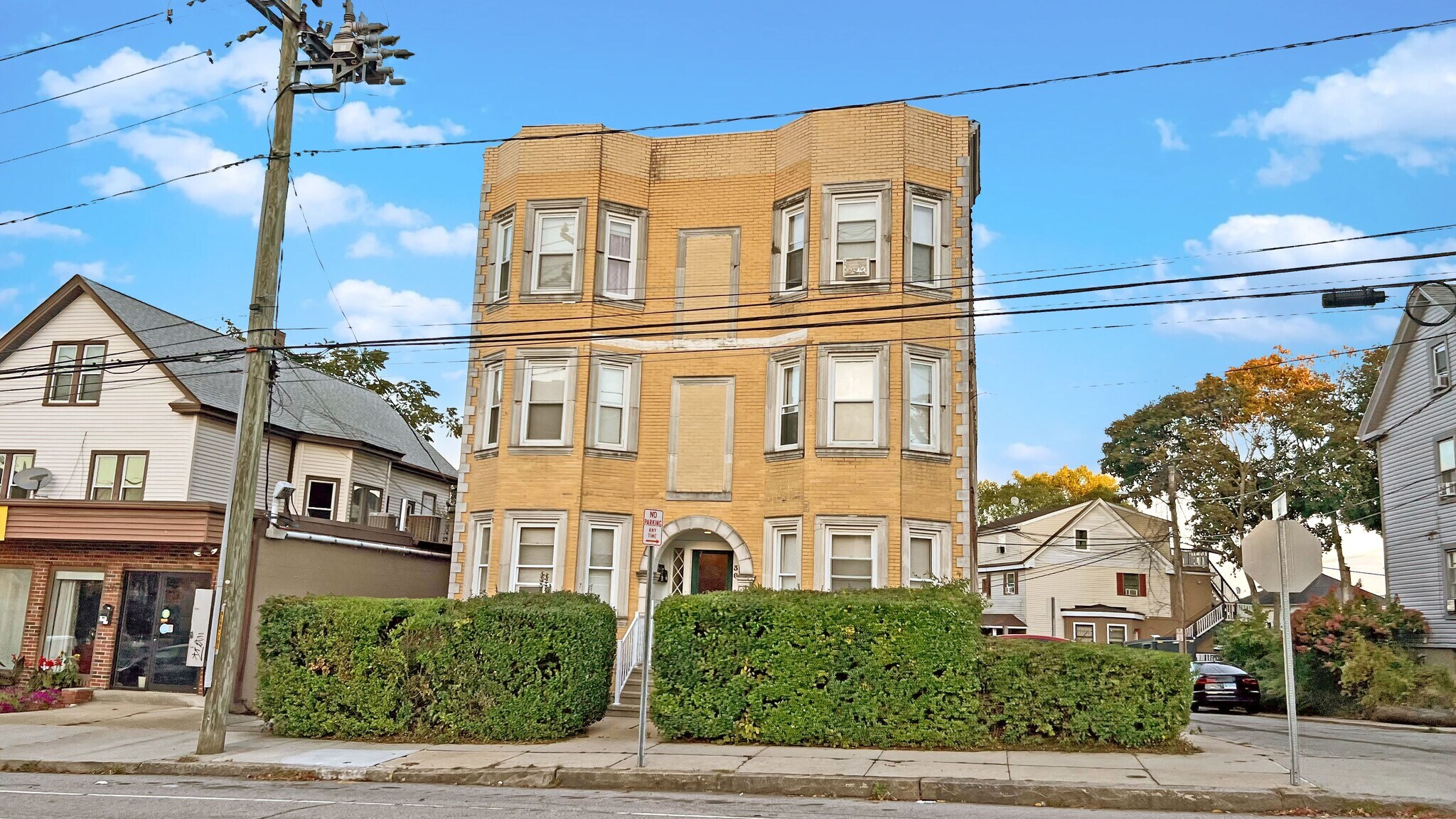 30 Montauk Ave, New London, CT for sale Building Photo- Image 1 of 11