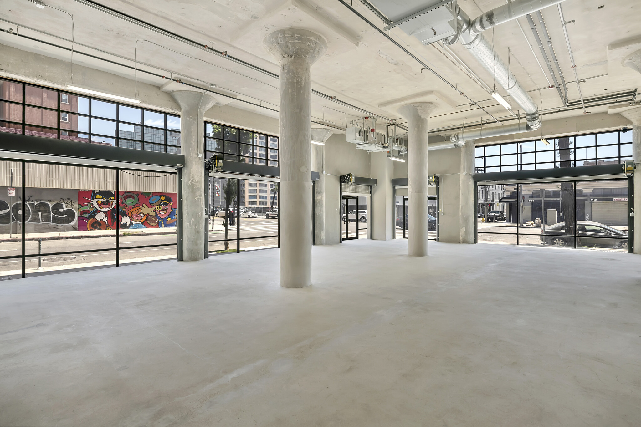 110 W 11th St, Los Angeles, CA for lease Interior Photo- Image 1 of 7