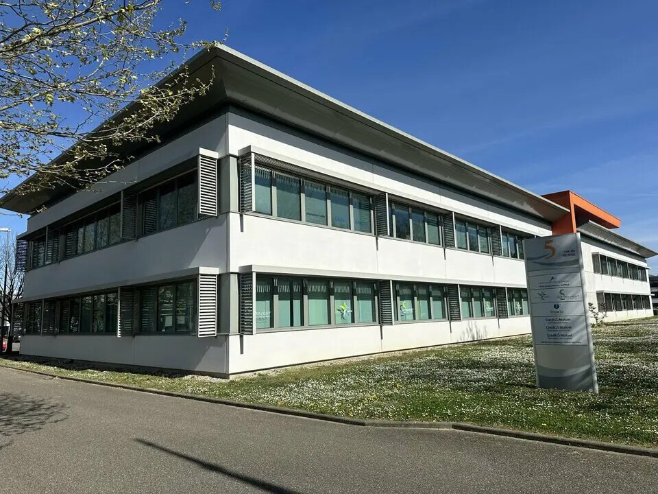 Vente Bureaux 162 m² à 163 m² - Photo 1